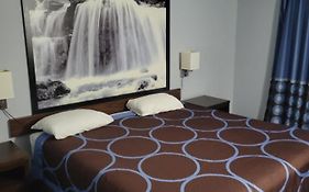 Super 8 North Red Deer